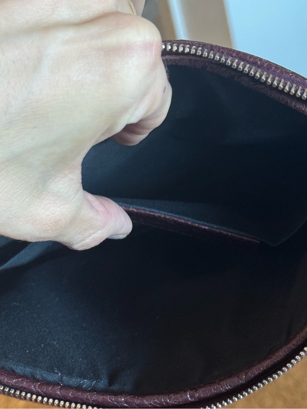 Balenciaga Men's iPad / Tablet Zip Pouch Charbon brown Agneau Lambskin Leather - Picture 5 of 9